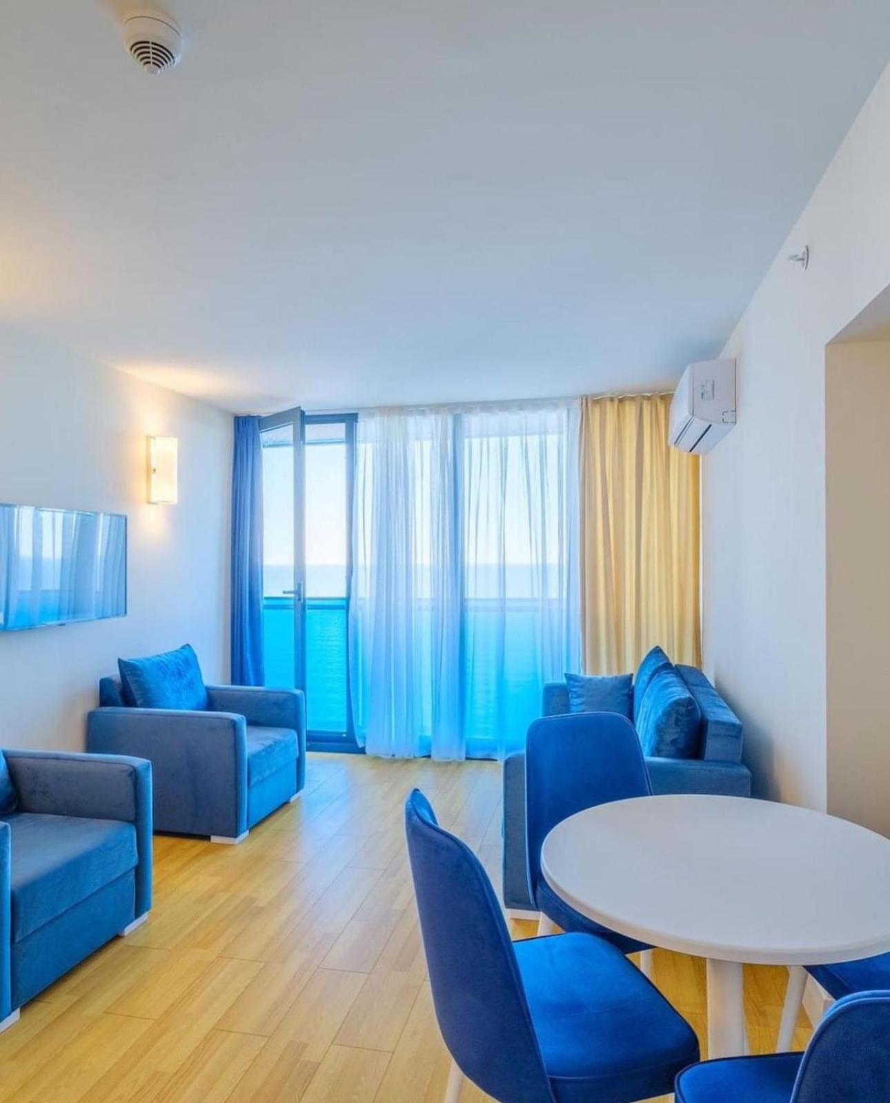 Luxury Panorama Sea View Apartment & Central Batumi Exterior foto