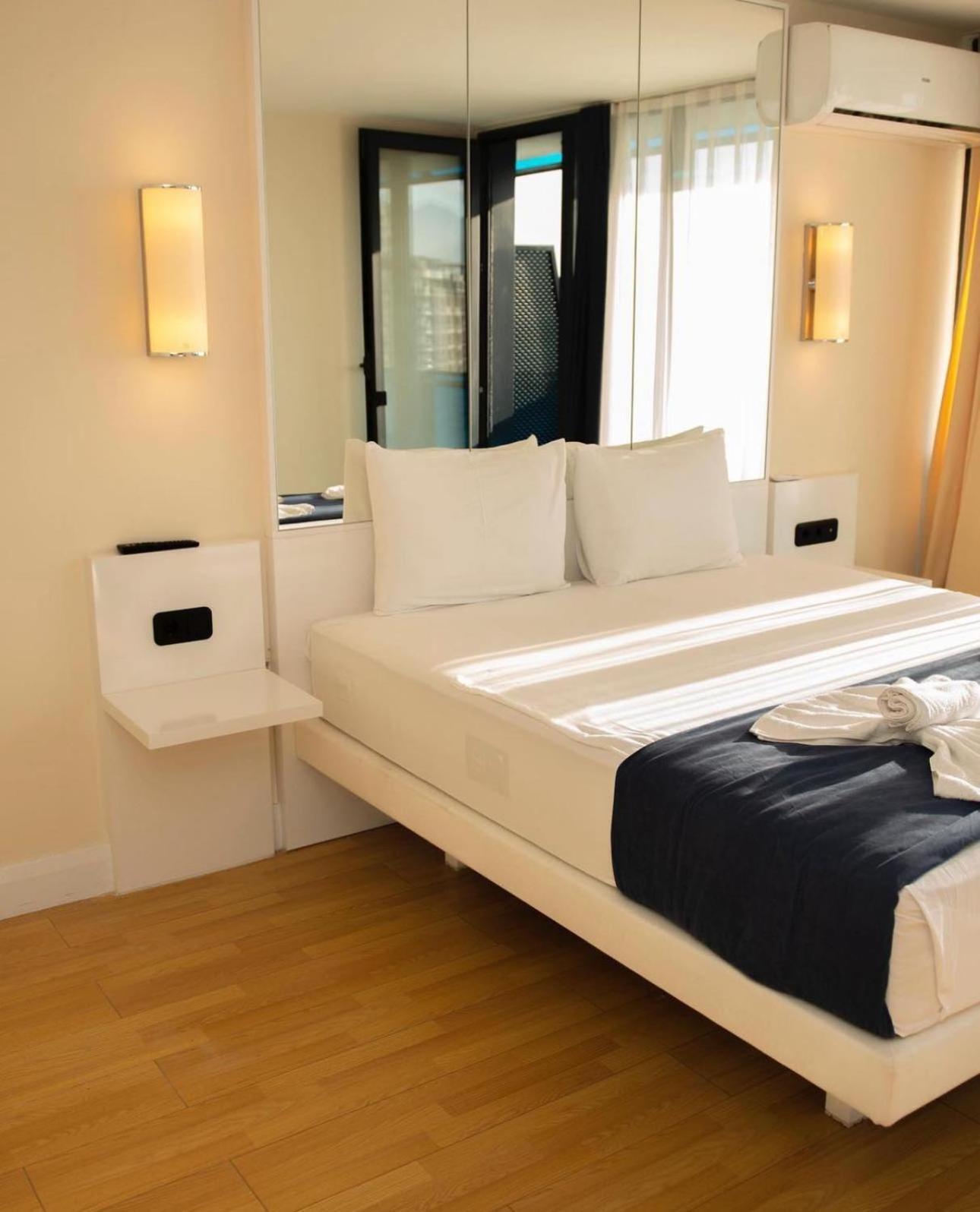 Luxury Panorama Sea View Apartment & Central Batumi Exterior foto