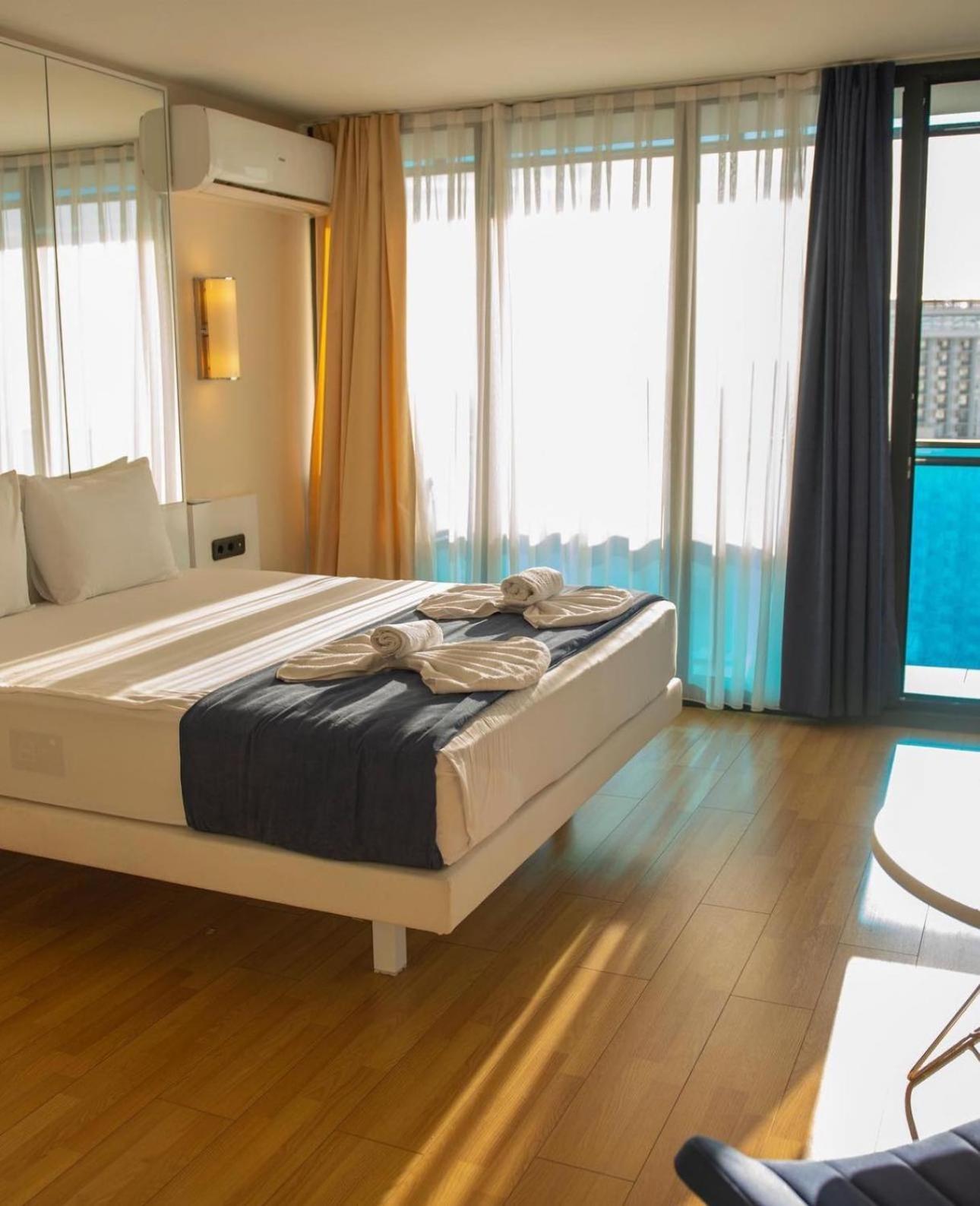 Luxury Panorama Sea View Apartment & Central Batumi Exterior foto
