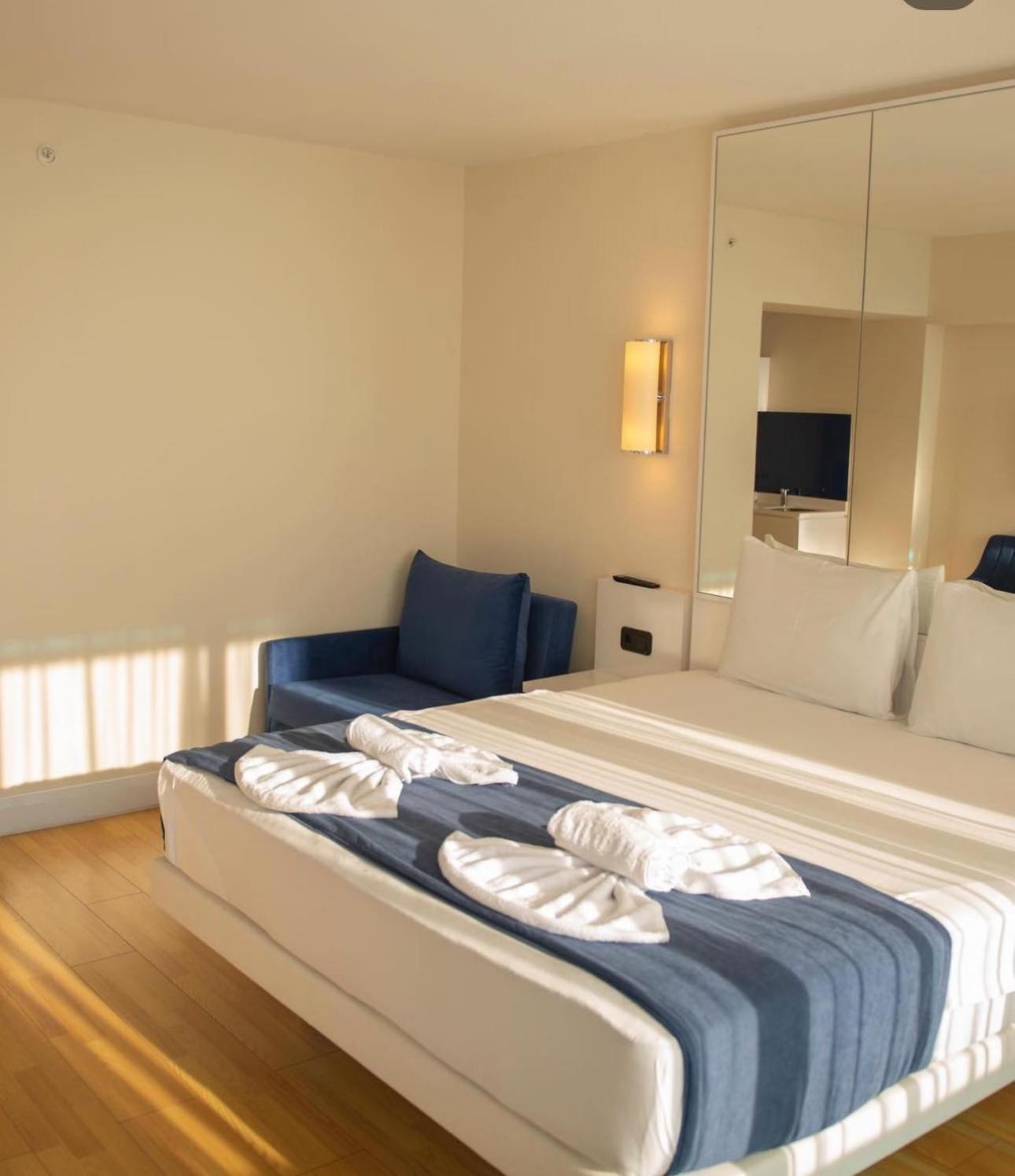 Luxury Panorama Sea View Apartment & Central Batumi Exterior foto